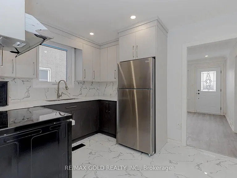 55 Hamilton St — Photo 7