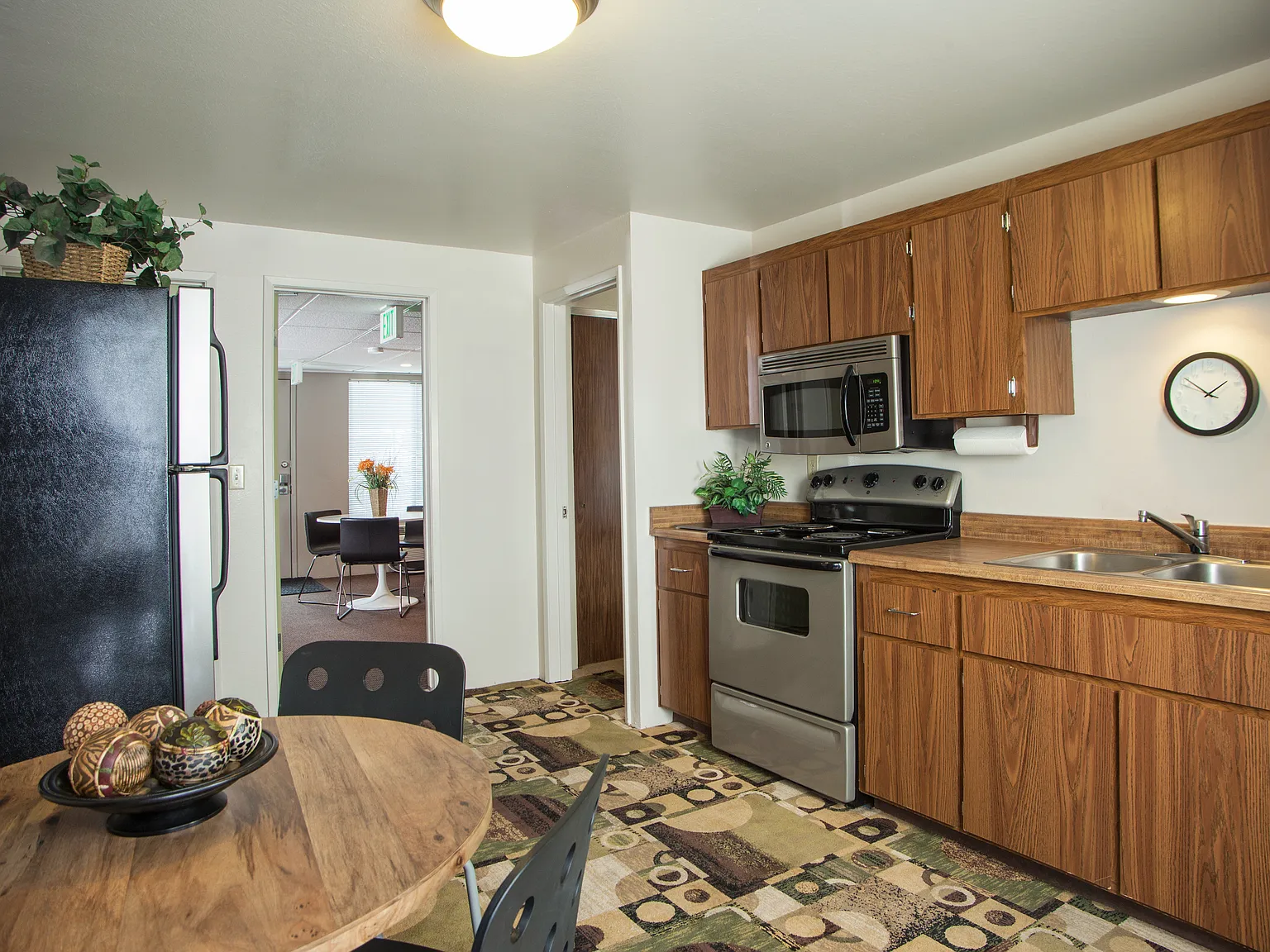 Villager Studios Reno — Photo 3