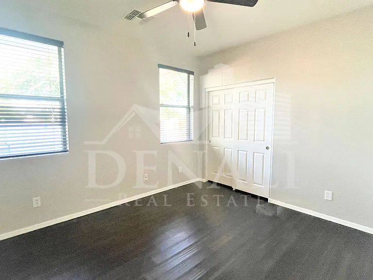 4447 S Antonio Cir — Photo 22