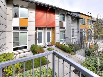 15212 NE 81st Way Unit 104, Redmond, WA, 98052