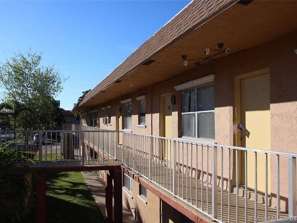 1st image of 101 NE 41st St APT A13
