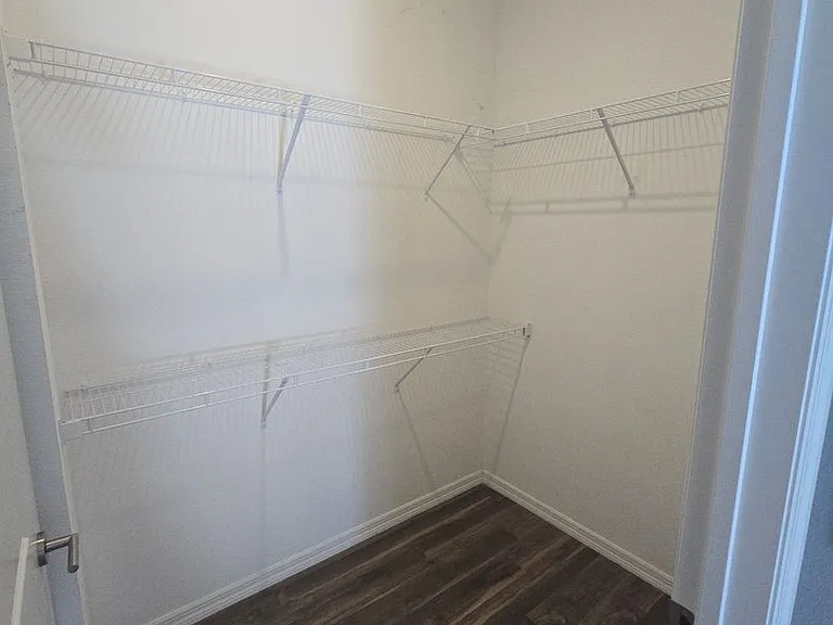 760 Avenue C SW — Photo 10