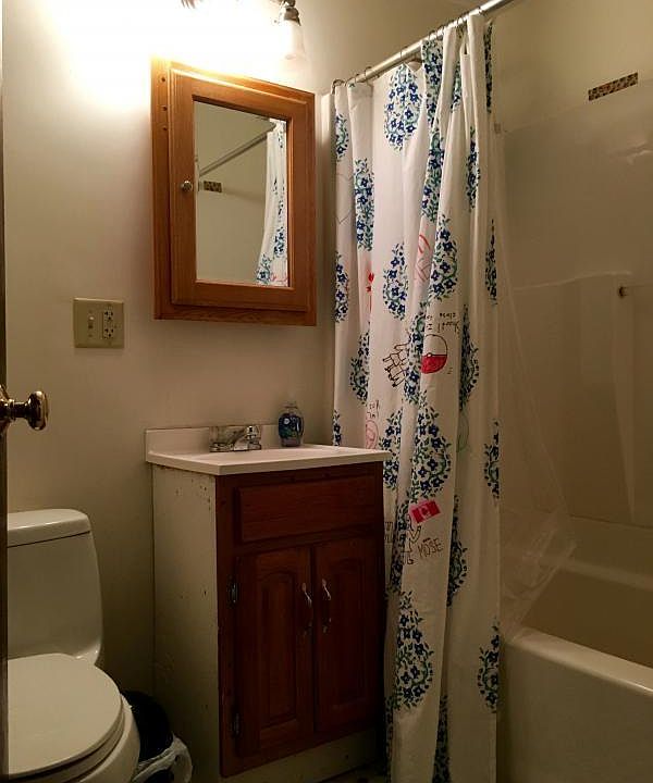 2nd image of 41 Long Ave #41A