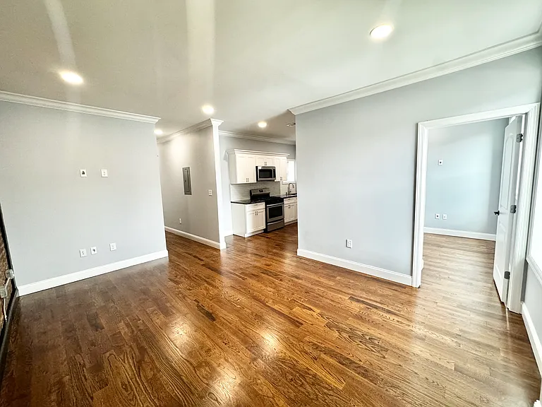 224 Niles St #2 — Photo 7