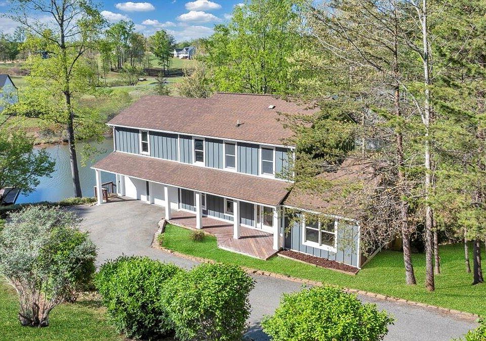 1st image of 188 Buck Run Dr
