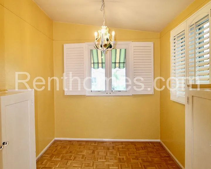 2244 Plum St — Photo 14