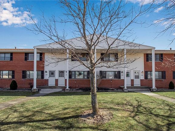 2nd image of 247 Greenmeadow Dr