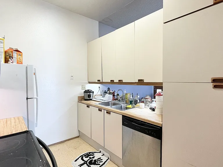 8328 Regents Rd #2A — Photo 13