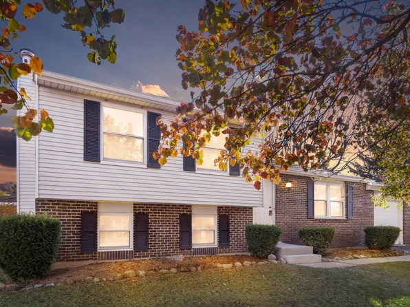 1316 Laurel Green Pl, Galloway, OH 43119