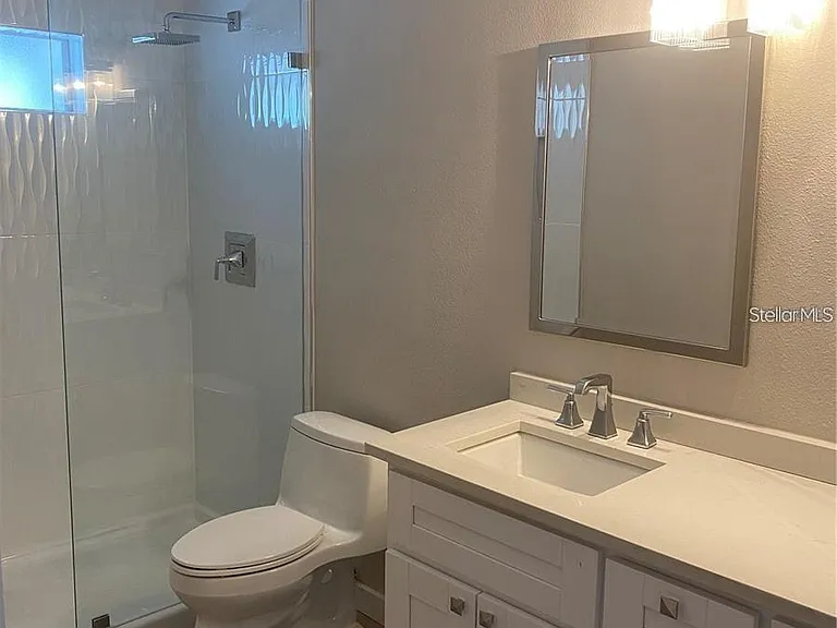 4811 Bayshore Blvd #103 — Photo 8