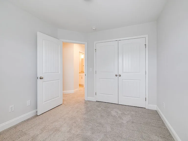 73 Belleau Woods Cir #16 — Photo 6
