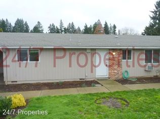 9757 SW Tualatin Rd, Tualatin, OR 97062