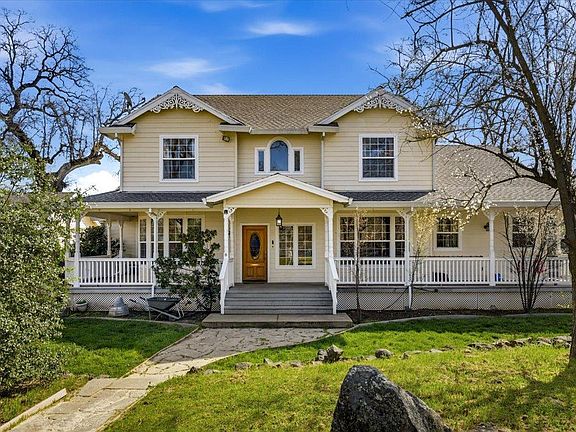2nd image of 10691 Willow Ln
