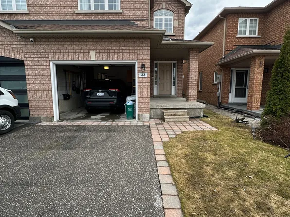 33 Brightsview Dr, Richmond Hill, ON L4E 3Z2
