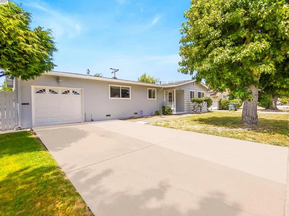 707 Tobin Dr, Vallejo, CA 94589