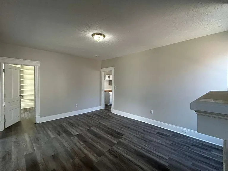 9300 Madison Ave #1 — Photo 16