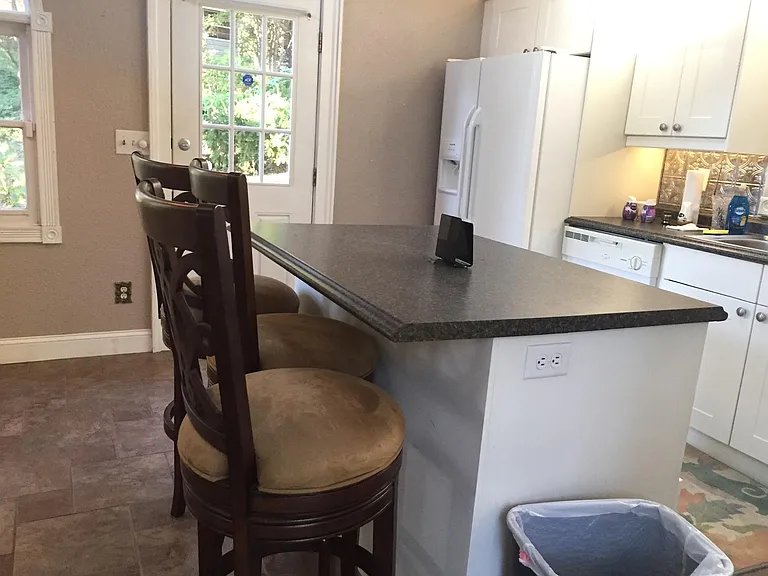 302 Seneca Blvd — Photo 6