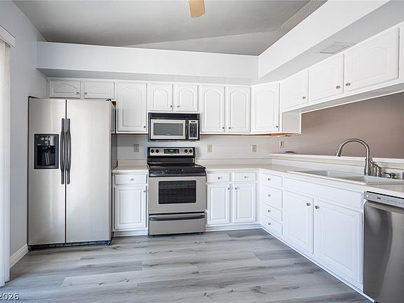 3rd image of 1380 Di Blasi Dr APT 102