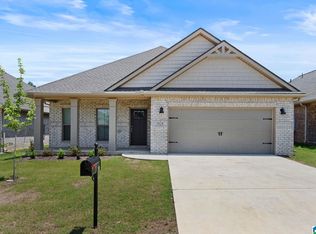 1824 Loebner Ln, Cullman, AL 35055