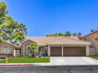2027 Shadow Brook Way, Henderson, NV 89074