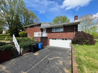2839 Clay Pike, North Huntingdon, PA 15642