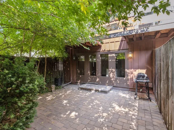 1402 Douglas Ave, Minneapolis, MN 55403