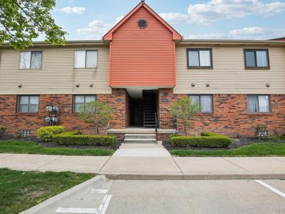 38650 Lanse Creuse St, Harrison Township, MI, 48045
