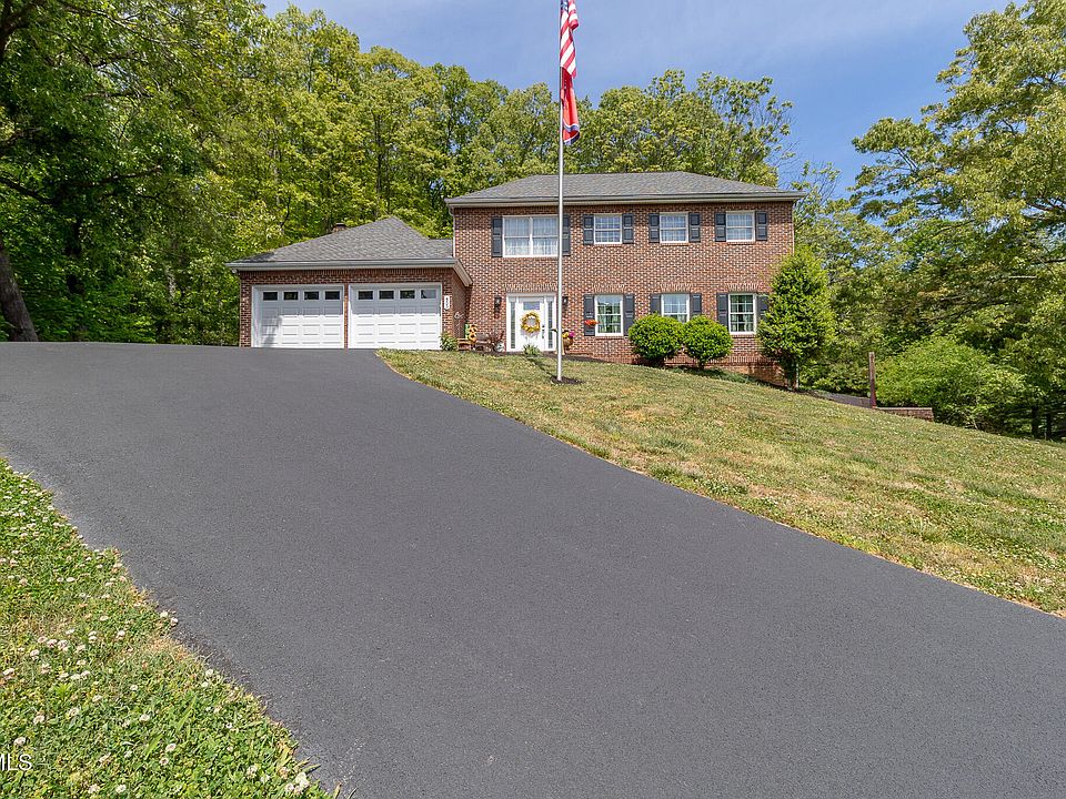 1st image of 455 S Cox Hollow Rd