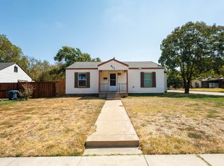 913 Sargent St, Fort Worth, TX 76103