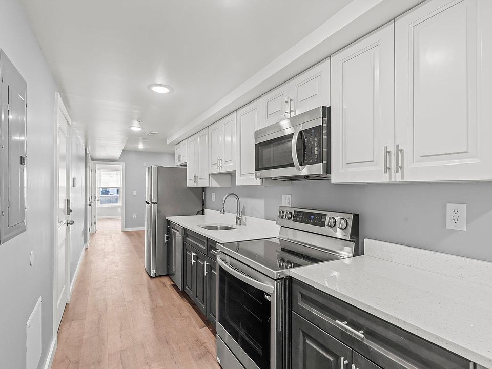 1st image of 2044 N Carlisle St #B