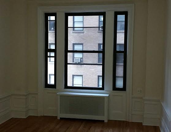 2nd image of 162 W 54th St APT 5A
