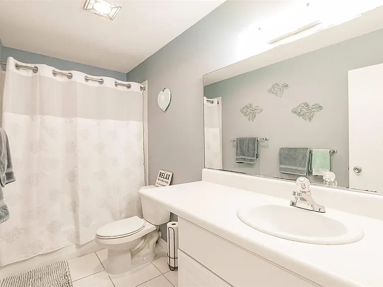 1255 E Peppertree Dr #501 — Photo 14