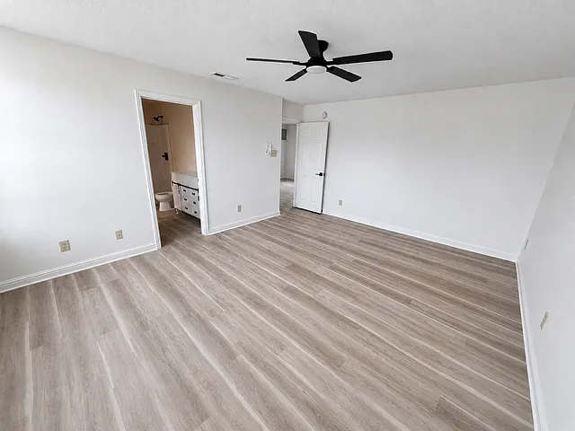 5688 N Peppereel Way — Photo 8