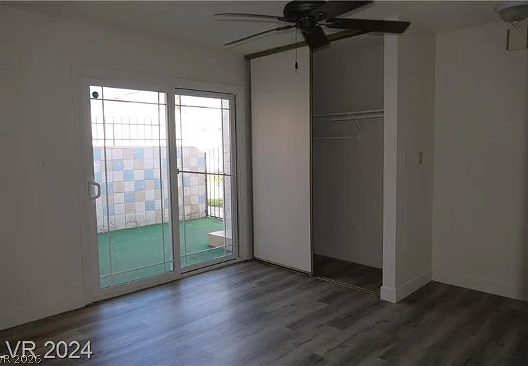 3335 Racquet St — Photo 10