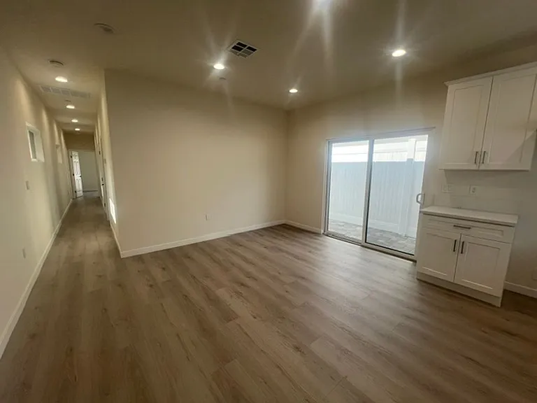 7317 -7321 Garden Grove Avenue — Photo 58