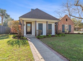 100 McCarroll Dr, Lafayette, LA 70508