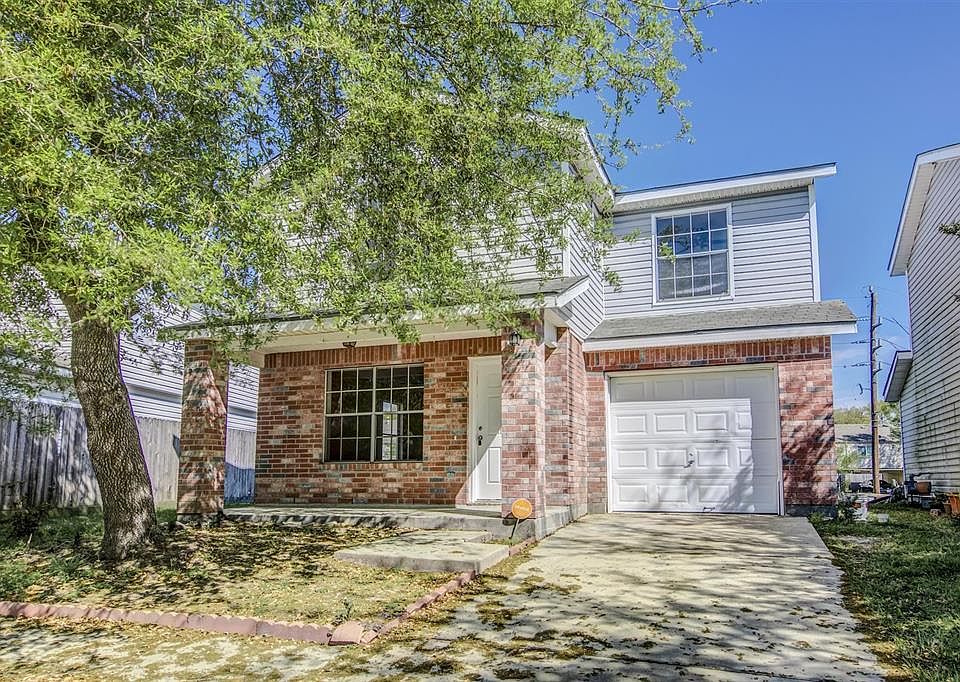 1st image of 2135 Whittier Dr