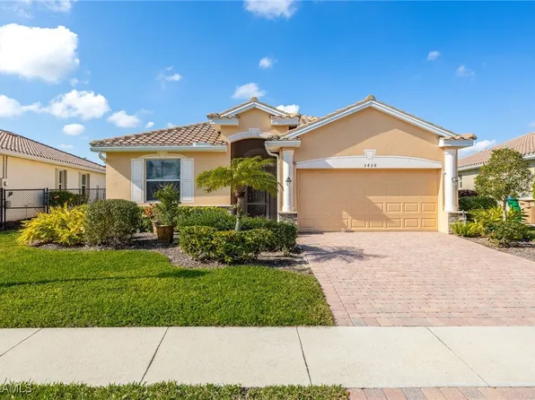 3458 Malagrotta Cir, Cape Coral, FL 33909
