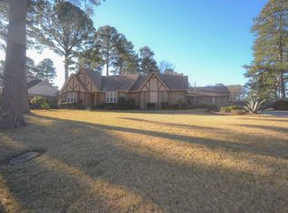 2601 Regency Cir, Magnolia, AR 71753