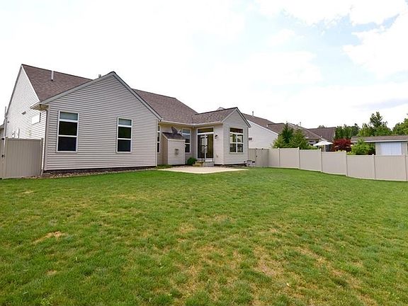 5th image of 32959 Sorrento Ln