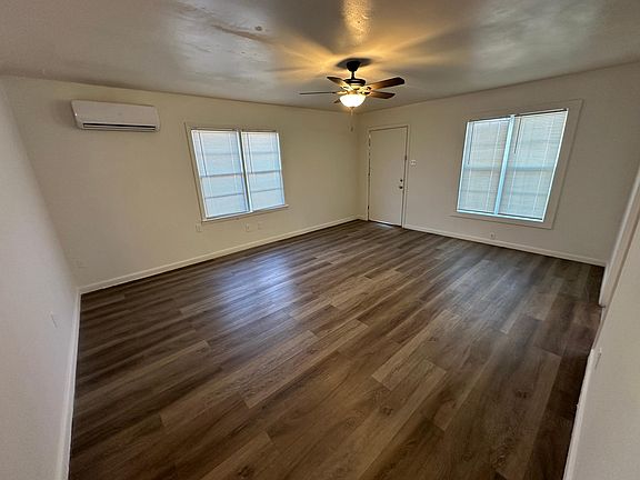 5th image of 2609 Auburn St #1