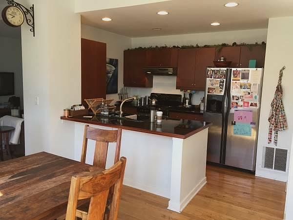 1st image of 1328 N Bosworth Ave #7