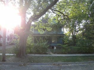 1005 Grant Ave, Rockford, IL