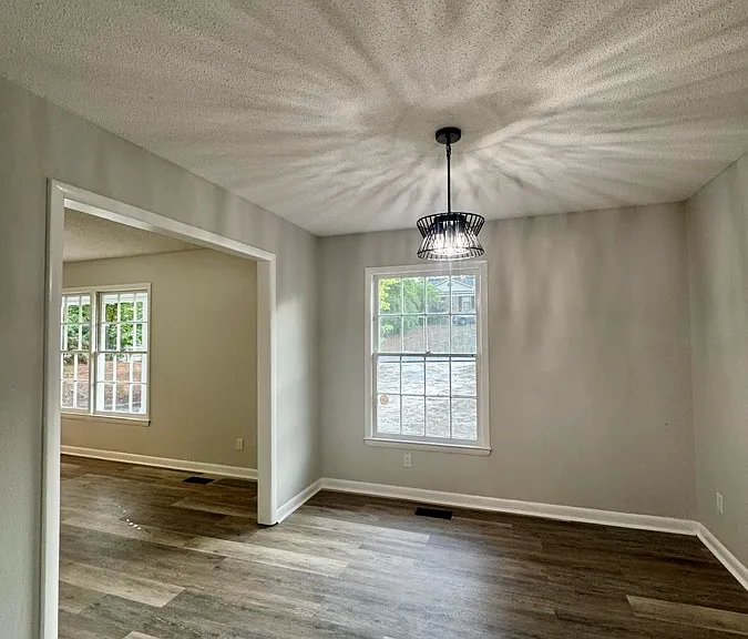 5990 Lake Trail Dr — Photo 4