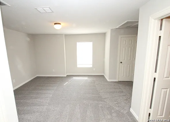 2207 Petseri Park — Photo 15