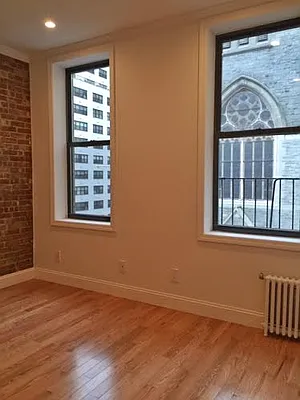 Rented by Reliance Realty Partners LLC  | media 7