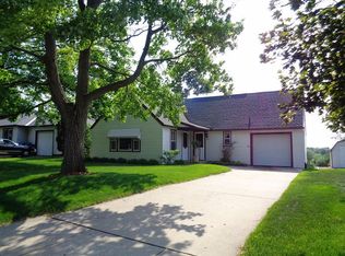 808 Highland Ave, Watertown, WI 53098