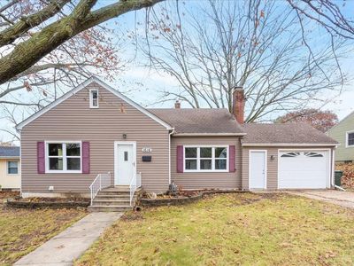 1616 Iowa St, Cedar Falls, IA, 50613