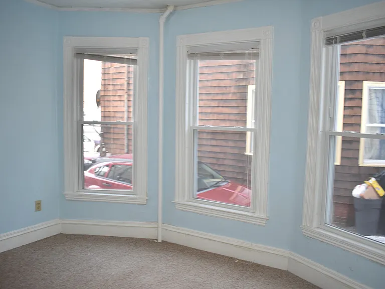 52 Howe St #1 — Photo 18