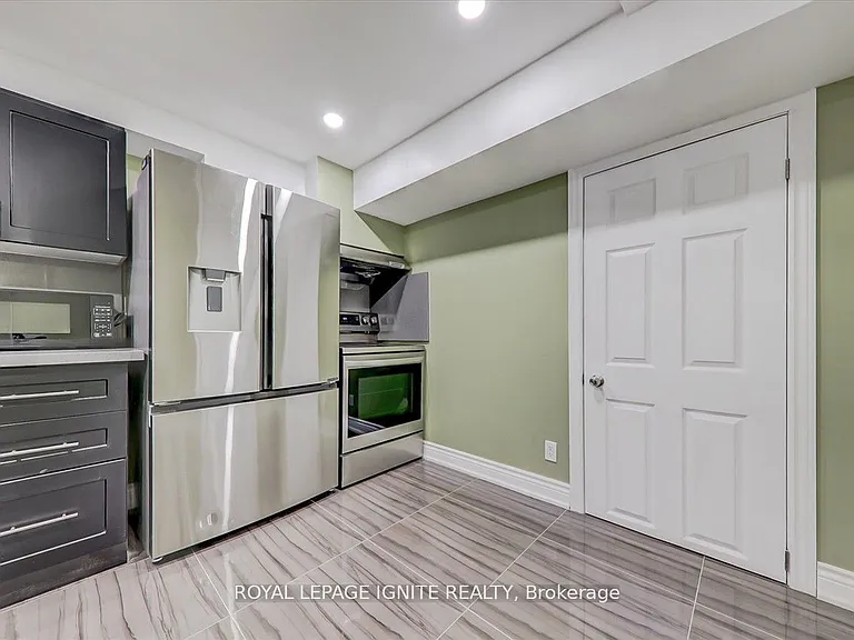 38 Loradeen Cres #BASEMENT — Photo 6